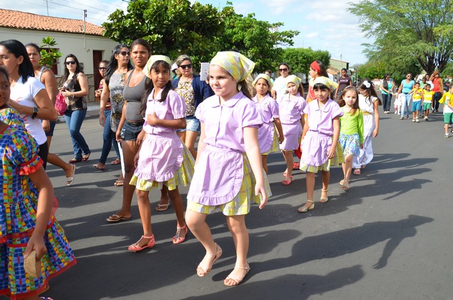 Depois de Muitos Anos Prefeitura Volta a Realizar Desfile Cívico Escolar - Imagem 89