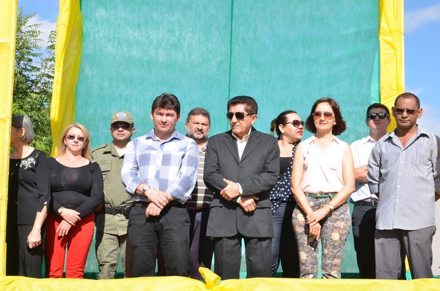 Depois de Muitos Anos Prefeitura Volta a Realizar Desfile Cívico Escolar - Imagem 165