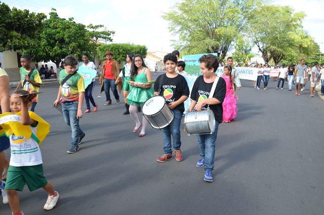 Depois de Muitos Anos Prefeitura Volta a Realizar Desfile Cívico Escolar - Imagem 93