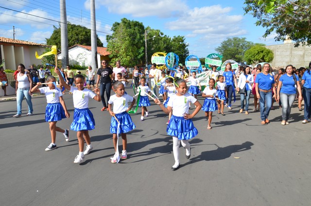 Depois de Muitos Anos Prefeitura Volta a Realizar Desfile Cívico Escolar - Imagem 122