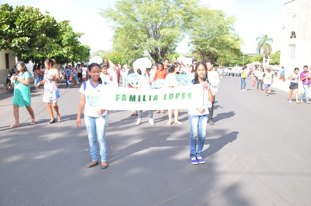 Depois de Muitos Anos Prefeitura Volta a Realizar Desfile Cívico Escolar - Imagem 29