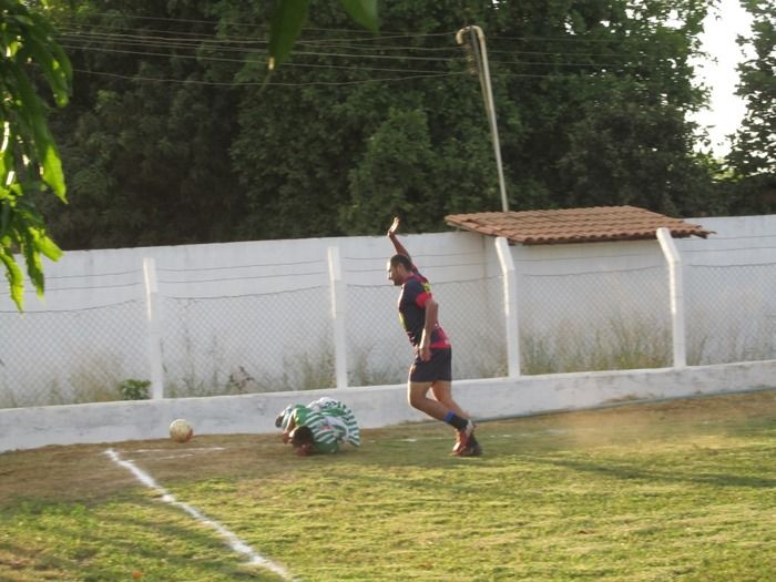 Em Amistoso o time do Coordenador de esporte Luiz vence o time da Casa das Mangueiras  - Imagem 22