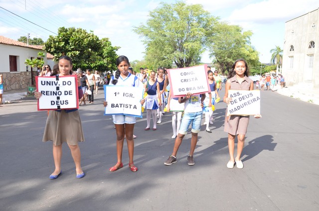 Depois de Muitos Anos Prefeitura Volta a Realizar Desfile Cívico Escolar - Imagem 43