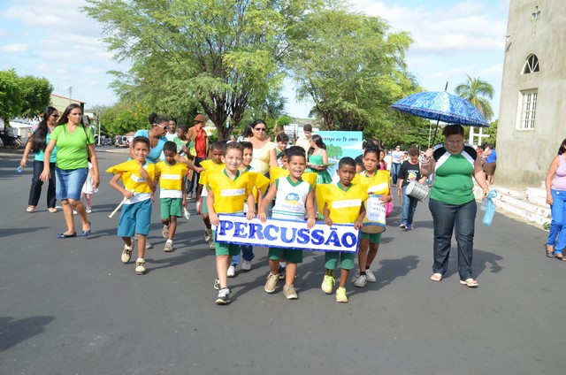 Depois de Muitos Anos Prefeitura Volta a Realizar Desfile Cívico Escolar - Imagem 91