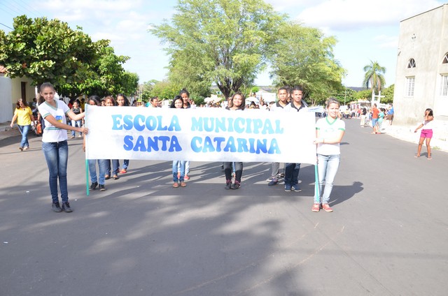 Depois de Muitos Anos Prefeitura Volta a Realizar Desfile Cívico Escolar - Imagem 47