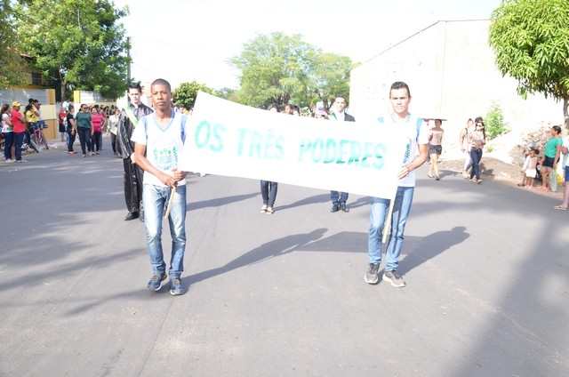 Depois de Muitos Anos Prefeitura Volta a Realizar Desfile Cívico Escolar - Imagem 14
