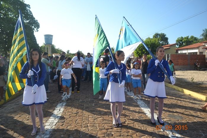 Desfile do 7 de setembro de Boa Hora encantou  expectadores. - Imagem 2