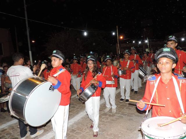 Prefeitura de Barras realiza desfile cívico de 7 de Setembro - Imagem 17
