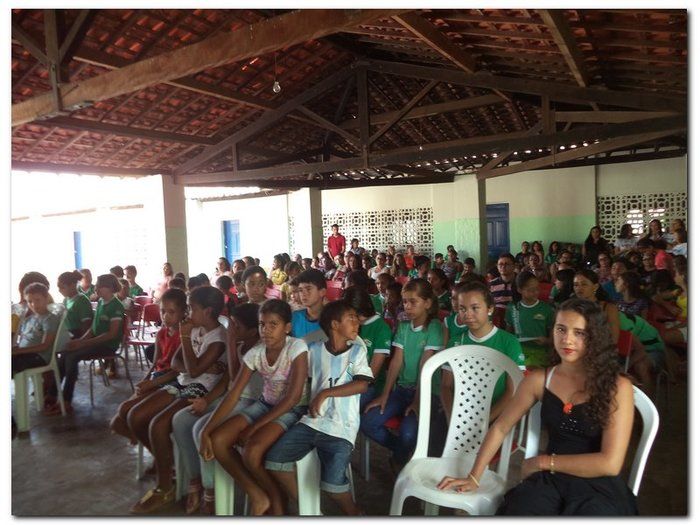 Dr. Moura faz reforma completa na Escola Arlindo Cipriano Leal - Imagem 25