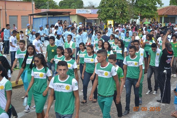 Desfile do 7 de setembro de Boa Hora encantou  expectadores. - Imagem 61