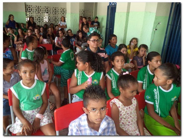 Dr. Moura faz reforma completa na Escola Arlindo Cipriano Leal - Imagem 17
