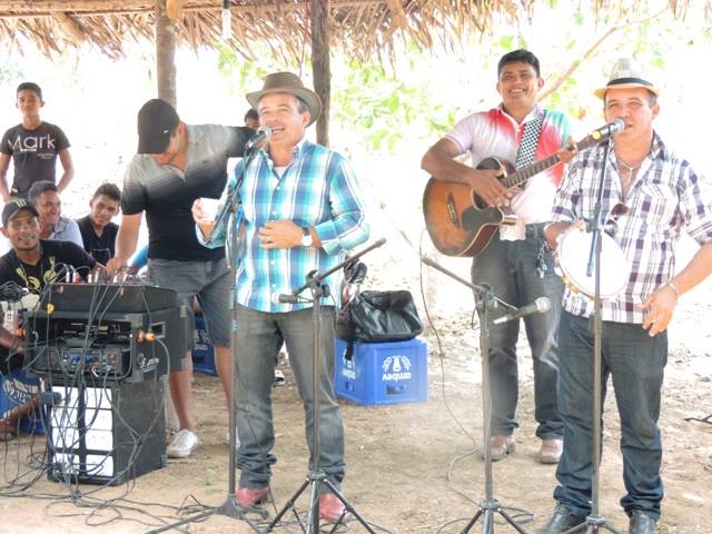 Prefeito Edílson Capote participa de vários eventos no interior do município - Imagem 36