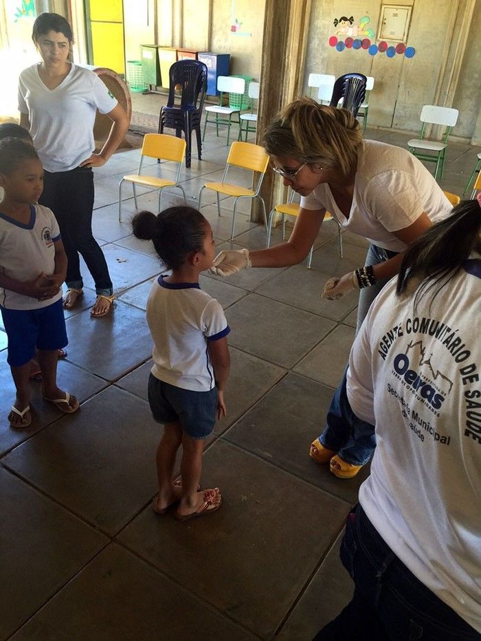 Prefeitura de Oeiras educa pais e alunos sobre Hanseníase e Verminoses - Imagem 11