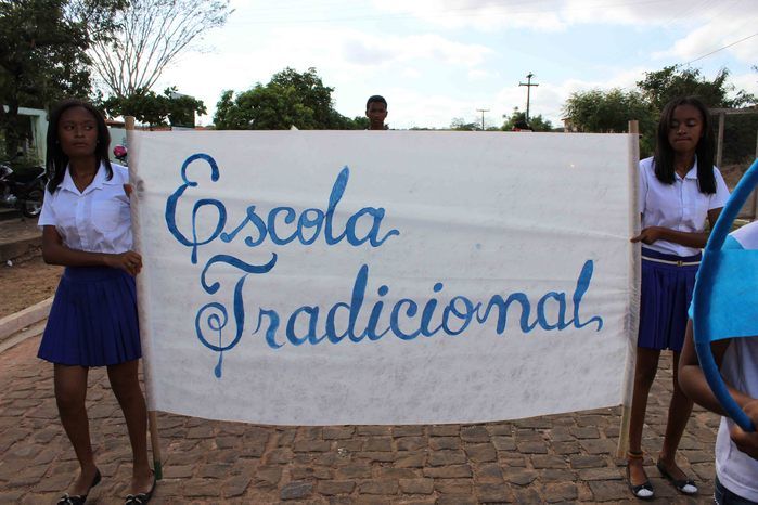 Desfile cívico de 7 de setembro reúne alunos e familiares e a comunidade em geral - Imagem 94