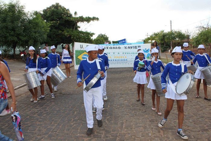 Desfile cívico de 7 de setembro reúne alunos e familiares e a comunidade em geral - Imagem 81
