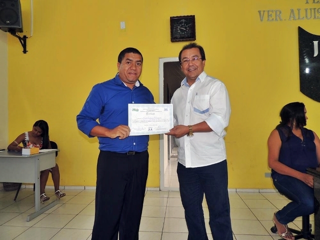 Conselheiros tutelares são empossados em Água Branca - Imagem 4