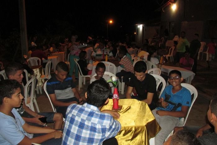 Dona Francisca comemora 69 anos ao lado de filhos e netos  - Imagem 1