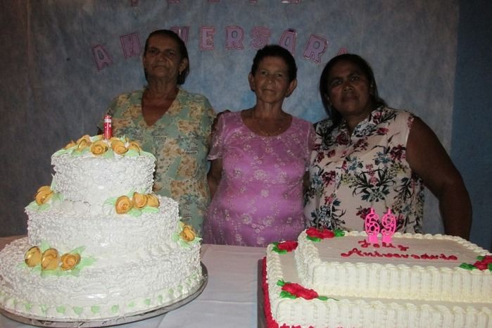 Dona Francisca comemora 69 anos ao lado de filhos e netos  - Imagem 22