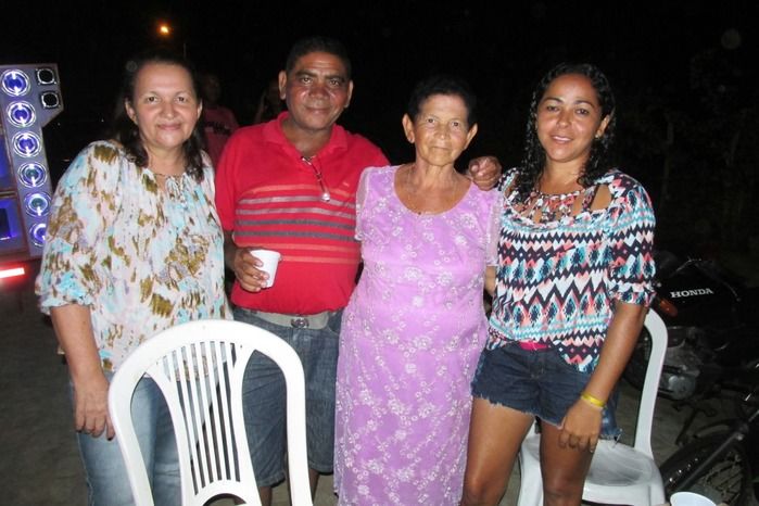 Dona Francisca comemora 69 anos ao lado de filhos e netos  - Imagem 43