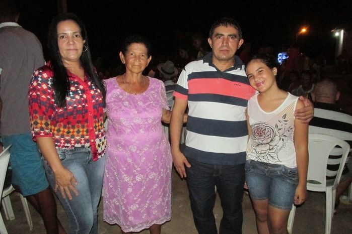 Dona Francisca comemora 69 anos ao lado de filhos e netos  - Imagem 49