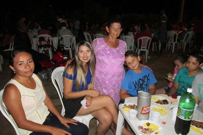 Dona Francisca comemora 69 anos ao lado de filhos e netos  - Imagem 36