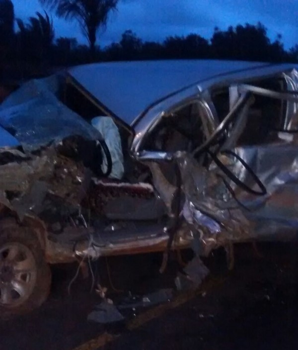 Engenheiro sofre grave acidente na estrada de N. S. dos Remédios - Imagem 1