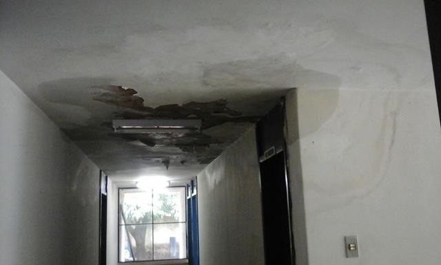 Água invade prédio do Emater e funcionários estão com medo     - Imagem 14