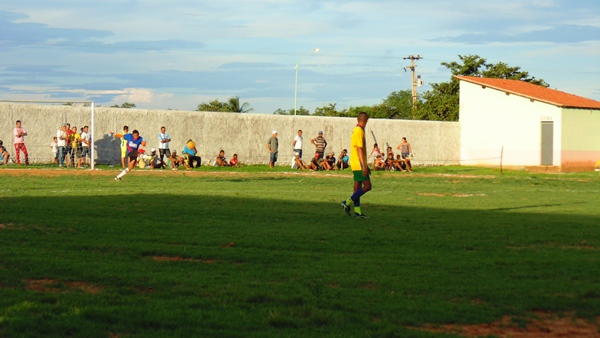 Penúltimo jogo da primeira rodada Uruqué vence Tabajara      - Imagem 9
