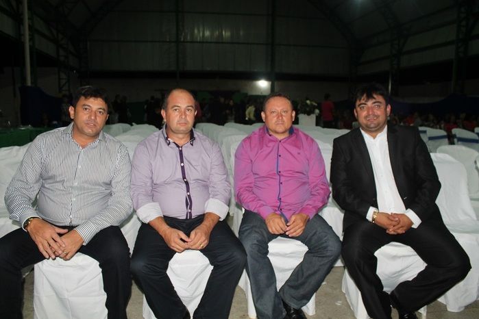 4 turmas de cursos técnicos do IFPI colam grau em Alegrete - Imagem 28