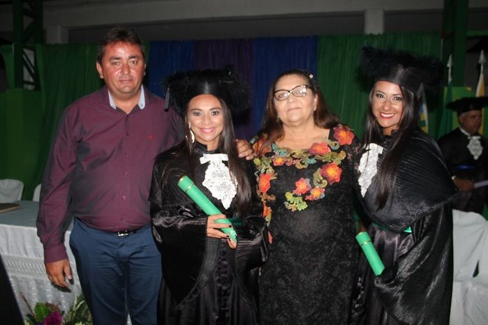 4 turmas de cursos técnicos do IFPI colam grau em Alegrete - Imagem 164