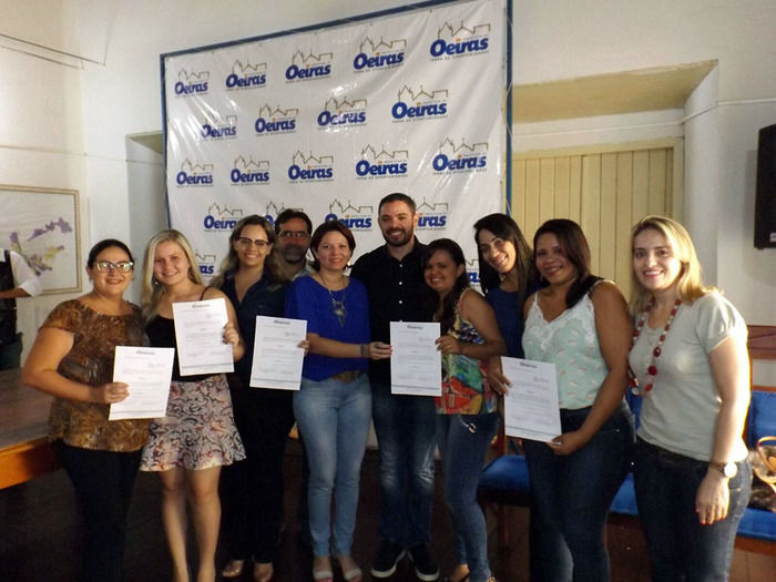 Aprovados em concurso público de Oeiras assumem cargos - Imagem 11