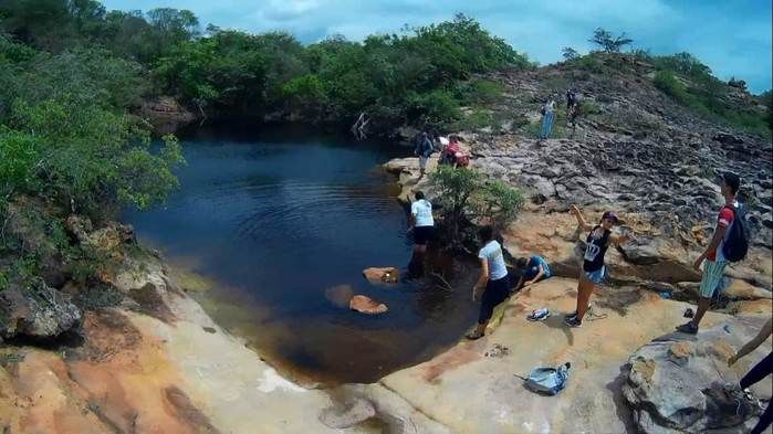 Alunos da UFPI visitam pinturas rupestres em Dom Expedito Lopes - Imagem 75