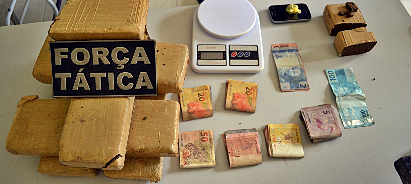 Jovem é presa pela PM em Parnaíba com 5 Kg de maconha