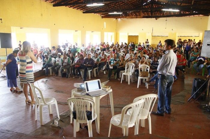 Prefeita Dra. Salete Rêgo efetua pagamento dos funcionários  - Imagem 1