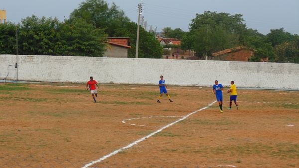 Com 5 gols Varjota vence na estreia do campeonato municipal 2016 - Imagem 20