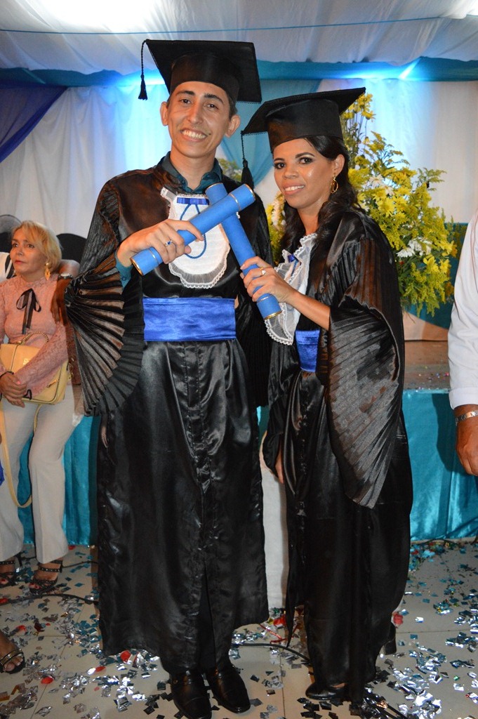 Formatura de jovens Capitão de Campenses Curso Pedagogia. - Imagem 34