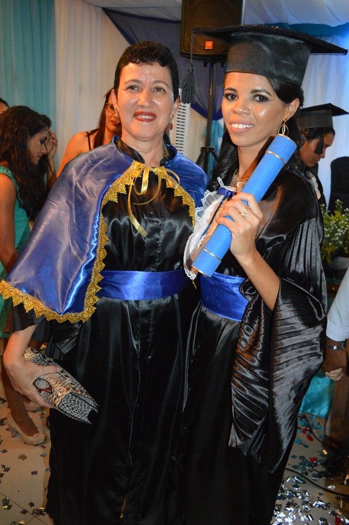 Formatura de jovens Capitão de Campenses Curso Pedagogia. - Imagem 27