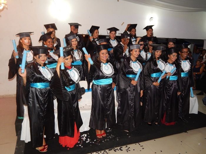 Autoridades prestigia formatura de jovens Capitão de Campenses.  - Imagem 14