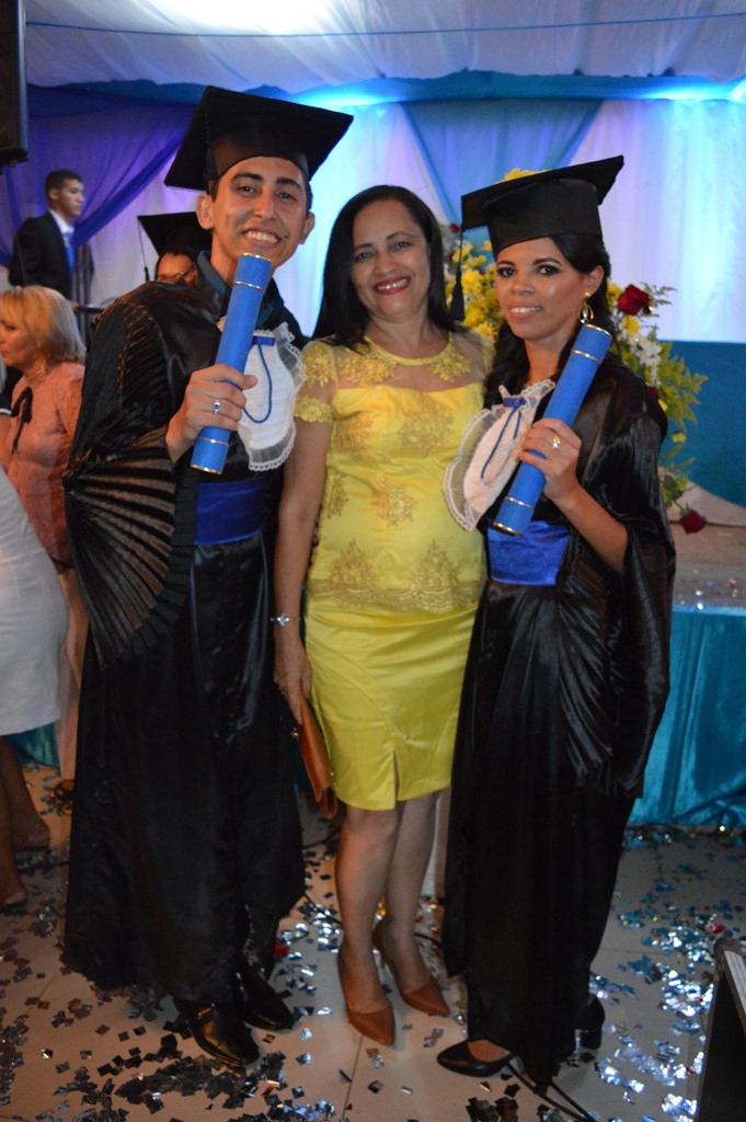 Autoridades prestigia formatura de jovens Capitão de Campenses.  - Imagem 2