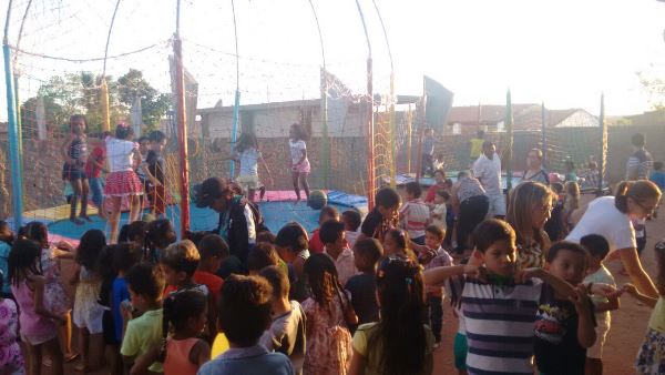 Escolas realizam atividades na semana da criança em Santo Inácio - Imagem 18