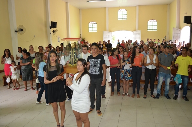 Comunidade católica acolhe a imagem de Nossa Senhora Aparecida. - Imagem 22