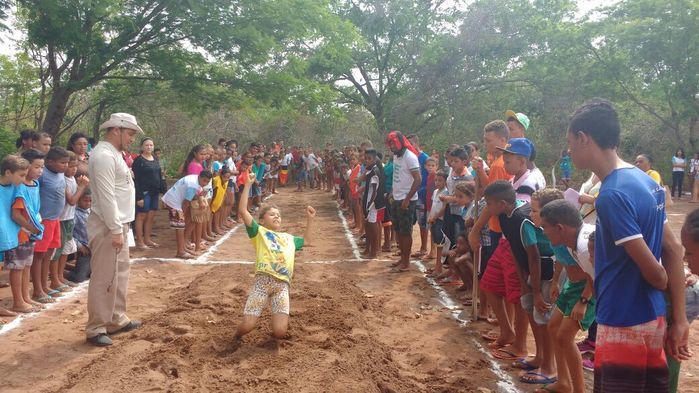 Estudantes disputam etapa municipal dos Jogos Estudantis 2016 - Imagem 9
