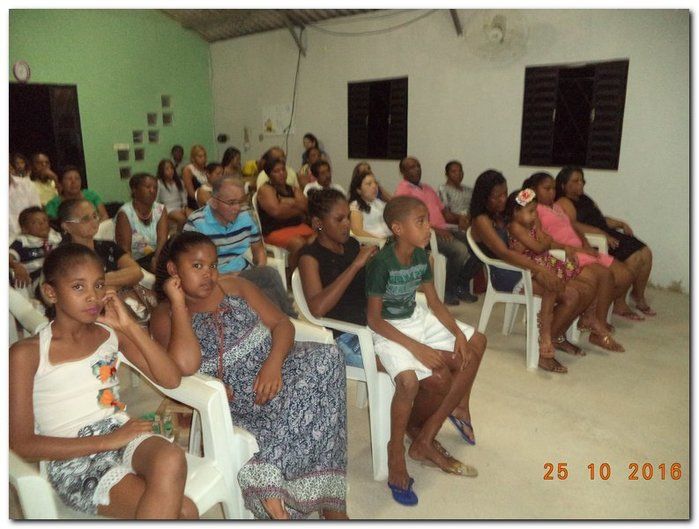 Cantor Elias se apresentou na Igreja Adventista do 7º Dia de Inhuma - Imagem 2