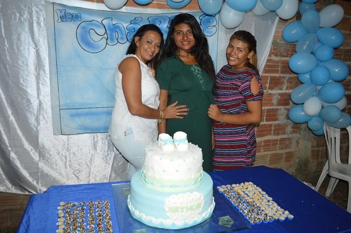 Jovem Uena realizou chá de bebê, e aguarda chegada do  Artur. - Imagem 12