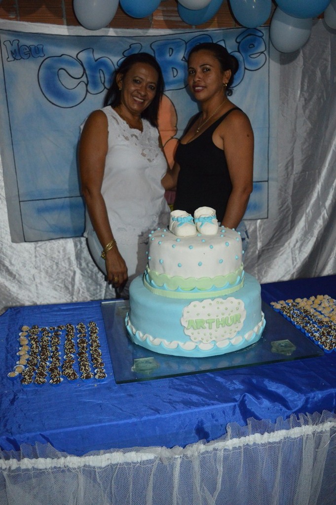 Jovem Uena realizou chá de bebê, e aguarda chegada do  Artur. - Imagem 15