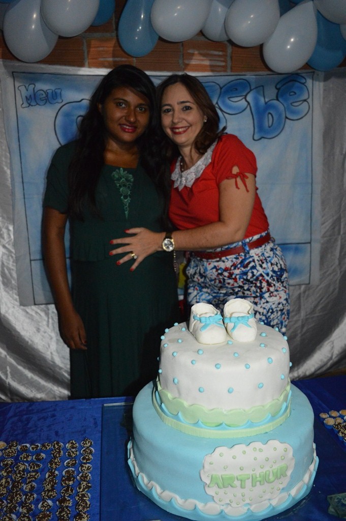 Jovem Uena realizou chá de bebê, e aguarda chegada do  Artur. - Imagem 5