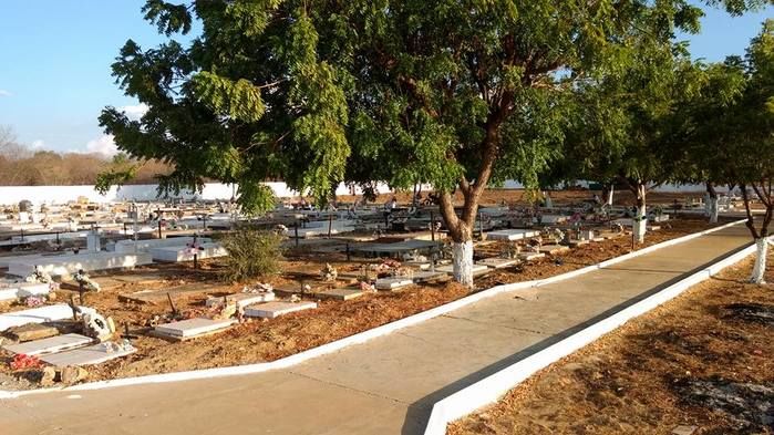 Cemitério Recanto da Saudade (Crédito: Filipe Germano)