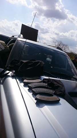 Carro usado durante assalto a carro-forte é achado - Imagem 1