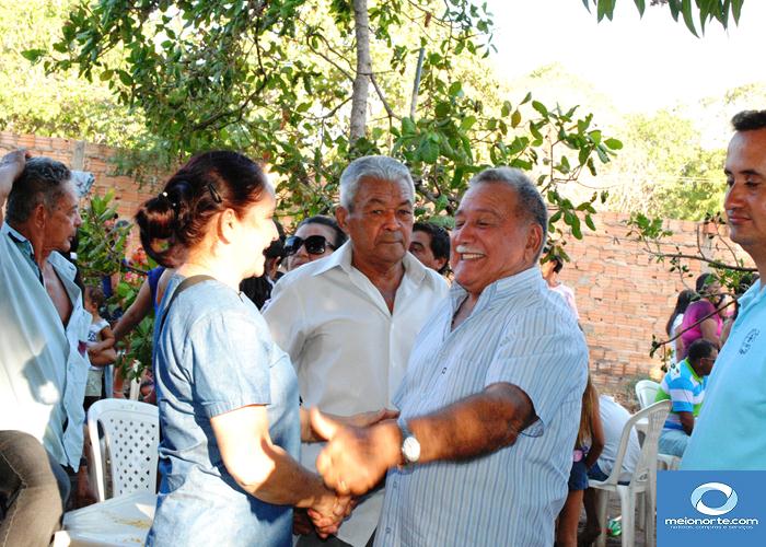 Vereador Fabiano Oliveira dá festa para amigos e correligionários  - Imagem 27