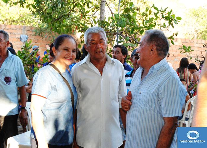 Vereador Fabiano Oliveira dá festa para amigos e correligionários  - Imagem 28